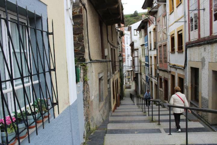 Calle Olavarrieta 16 Bajo Luarca Exteriér fotografie